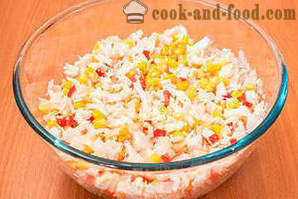 Salad ketam dengan beras dan jagung