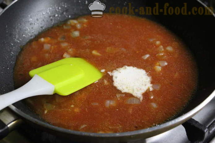 Spageti dengan tuna dalam tin dalam sos tomato krim - kedua-dua lazat untuk memasak spageti, langkah demi langkah resipi foto