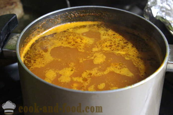 Sup kentang dengan bebola daging dan pes tomato - bagaimana untuk memasak sup tomato dengan bebola daging, dengan langkah demi langkah resipi foto