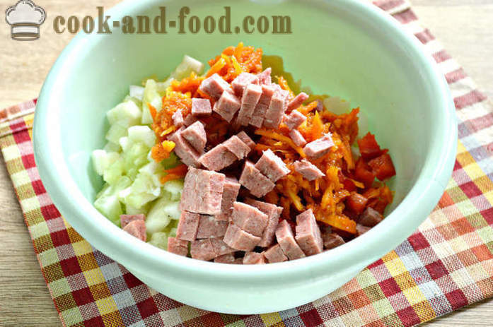 Salad Korea lobak merah dan lada loceng, kentang dan sosej - bagaimana untuk membuat salad lobak Korea dan lada, langkah demi langkah resipi foto