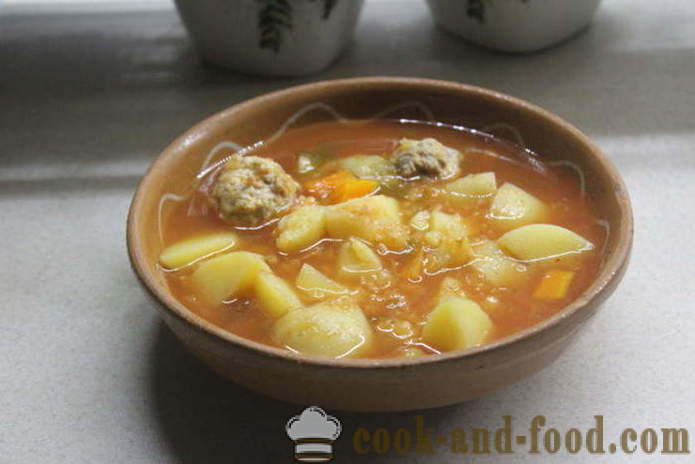 Mudah sup lentil merah dengan bebola daging dan tomato - bagaimana untuk memasak sup kacang merah merah, dengan langkah demi langkah resipi foto