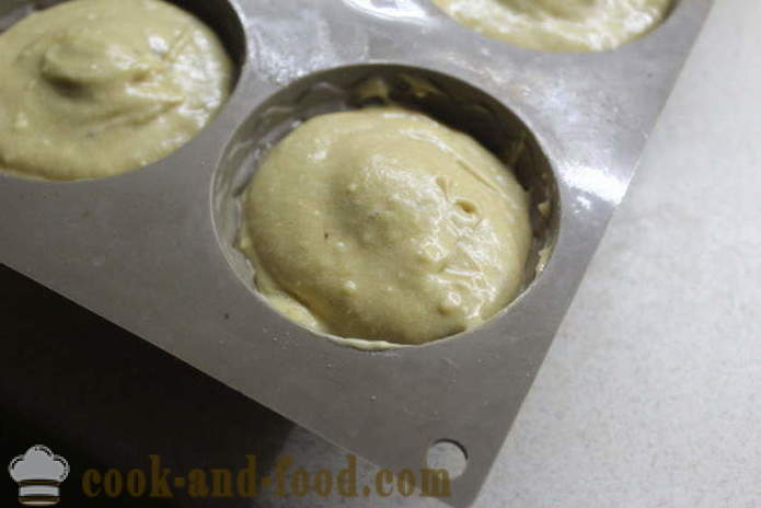 Kopi dan mufin dalam madu oven - bagaimana untuk membakar kek dengan kefir dalam acuan silikon, langkah demi langkah resipi foto