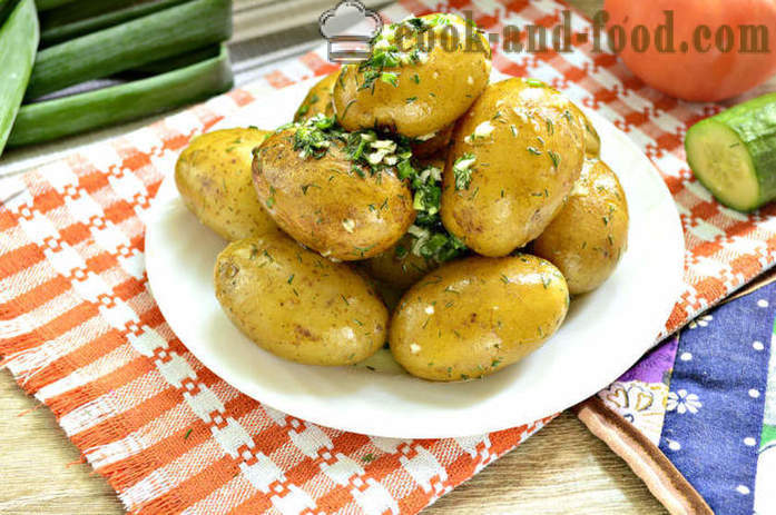 Rebus kentang baru dengan bawang putih dan herba - bagaimana untuk memasak kentang baru lazat dan betul langkah demi langkah resipi foto