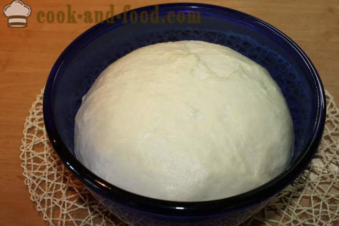 Lazat Butter doh yis - bagaimana untuk membuat yang kaya, subur, doh yis gula untuk roti dan kek, langkah demi langkah resipi foto