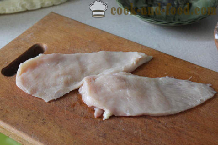 Hirisan daging goreng dada ayam dalam kuali - bagaimana untuk memanggang schnitzel ayam dalam kuali, langkah demi langkah resipi foto