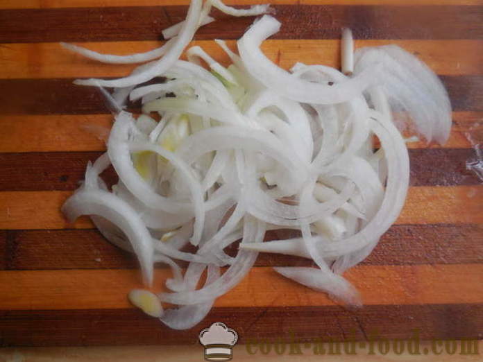 Salad bit direbus dan sauerkraut dengan epal dan halia - bagaimana untuk membuat salad kubis jeruk, langkah demi langkah resipi foto