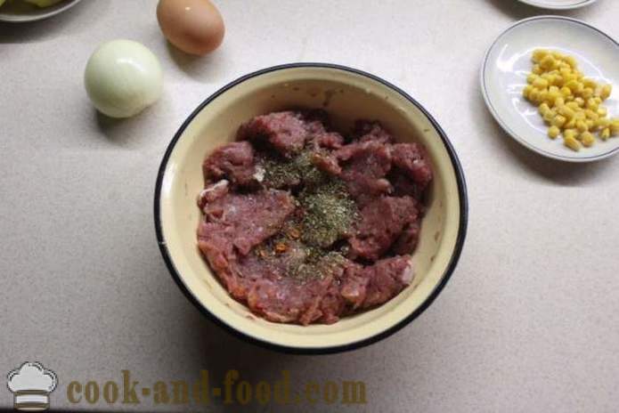 Bebola daging bakar dalam ketuhar dengan kentang dan sayur-sayuran - bagaimana untuk memasak bebola daging di dalam oven, dengan langkah demi langkah resipi foto