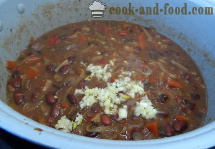 Tebal sup Chili con carne - bagaimana untuk memasak carne cili con klasik, langkah demi langkah resipi foto
