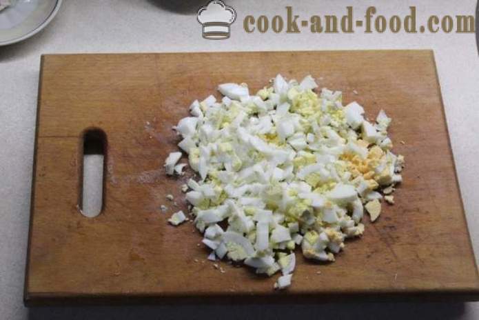 Salad berlapis dengan cendawan, payudara dan nanas - bagaimana untuk membuat salad nanas dengan ayam, langkah demi langkah resipi foto