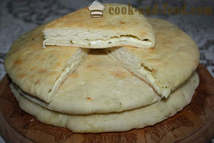 Ualibah keju - pai buatan sendiri Ossetia bagaimana untuk memasak Ossetia pai keju, dengan langkah demi langkah resipi foto
