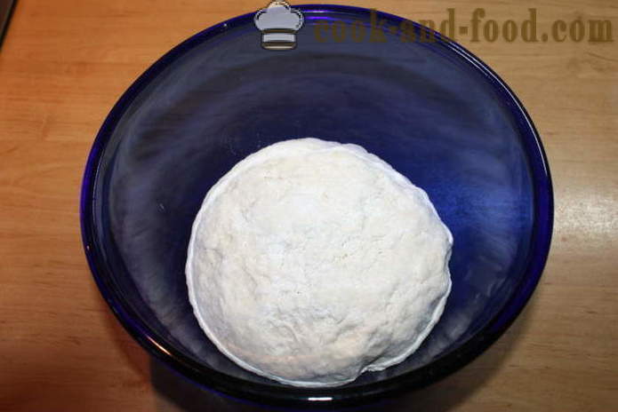 Butter yis doh untuk roti - bagaimana untuk membuat mentega doh yis untuk roti, langkah demi langkah resipi foto
