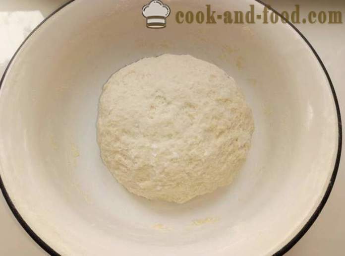 Roti gandum buatan sendiri dalam ketuhar