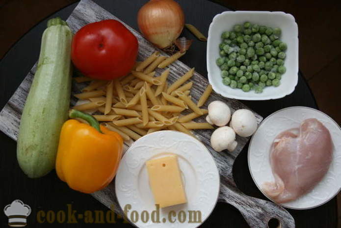 Itali pasta buatan sendiri dengan ayam, sayur-sayuran dan keju - bagaimana untuk memasak pasta Itali di rumah, langkah demi langkah resipi foto