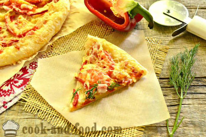 Pizza Puff Puff pastri dengan bacon dan lada - bagaimana untuk menyediakan pizza yang tidak beragi dari doh, langkah demi langkah resipi foto