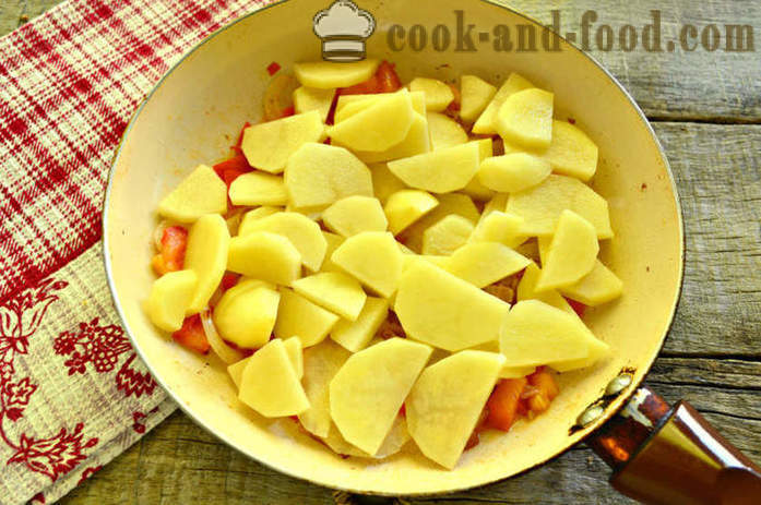 Bakar kentang dengan daging - seperti kentang rebus dalam kuali, langkah demi langkah resipi foto