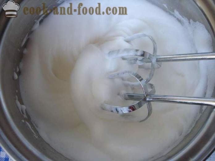 Kek lazat atau meringue meringue - bagaimana untuk memasak meringue dalam multivarka, langkah demi langkah resipi foto