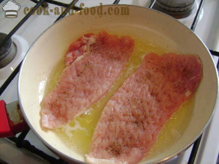 Daging babi hirisan daging goreng dengan bawang - bagaimana untuk memasak hirisan daging goreng daging babi, dengan langkah demi langkah resipi foto