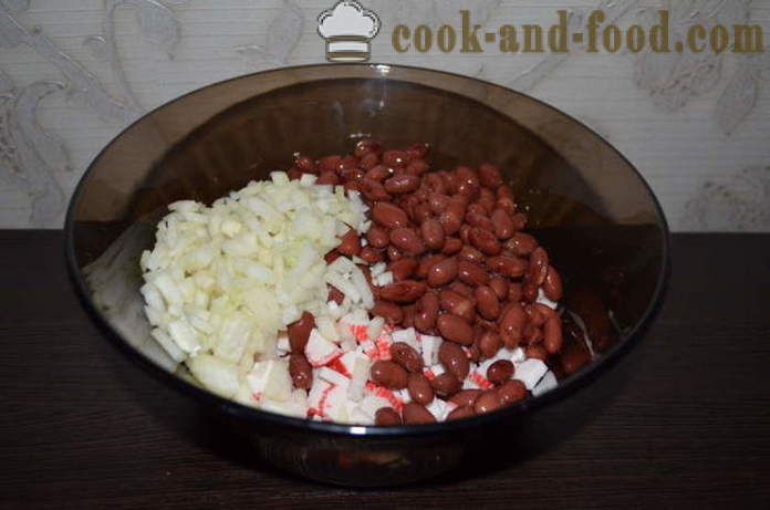 Salad mudah kacang merah dengan tomato - bagaimana untuk menyediakan salad dengan kacang merah, langkah demi langkah resipi foto