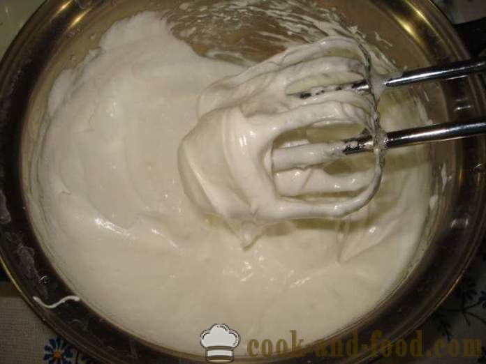 Pencuci mulut manis meringue dengan krim - bagaimana untuk memasak pencuci mulut meringue di rumah, langkah demi langkah resipi foto