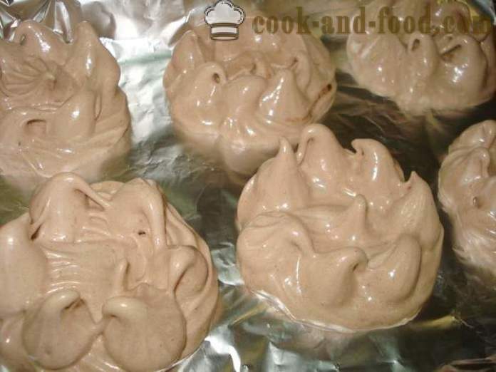 Meringue coklat dengan kacang - bagaimana untuk membuat meringue coklat di rumah, langkah demi langkah resipi foto