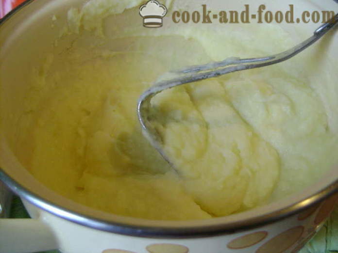 Kentang lecek dengan susu - bagaimana untuk memasak kentang lenyek, langkah demi langkah resipi foto