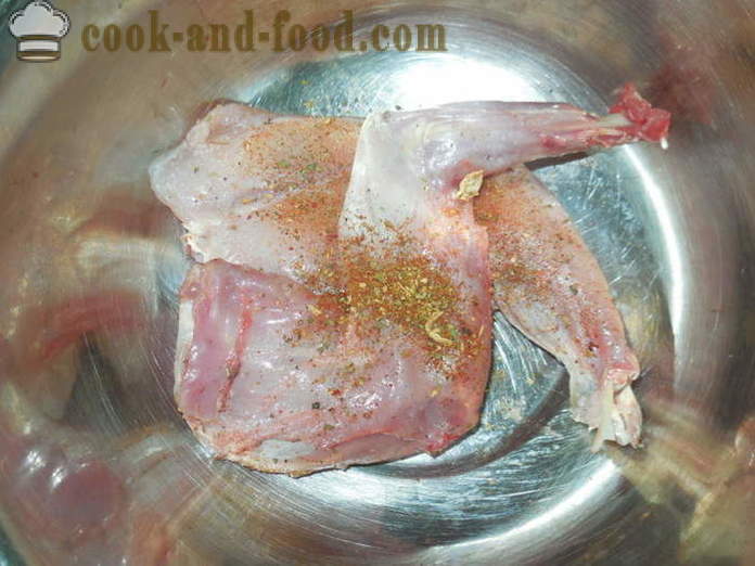 Arnab tumis dalam bir dalam utyatnitsu - bagaimana untuk memasak arnab dalam bir di dalam oven, dengan langkah demi langkah resipi foto