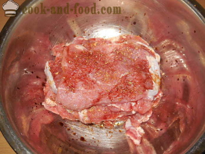 Gulung daging disumbat dalam ketuhar - bagaimana untuk memasak daging gulung pada lidi, satu langkah demi langkah resipi foto