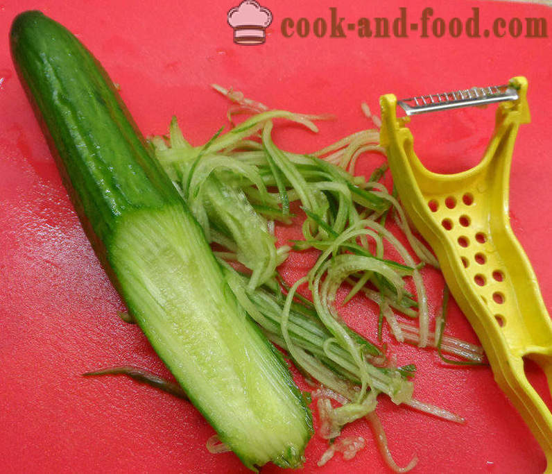 A salad lazat dengan Funchoza dan sayur-sayuran - bagaimana untuk menyediakan salad Funchoza di rumah, langkah demi langkah resipi foto