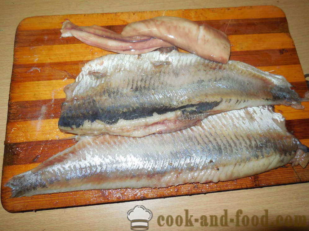 Klasik Pate herring dengan keju cair dan lobak merah - bagaimana untuk memasak foir herring di rumah, langkah demi langkah resipi foto
