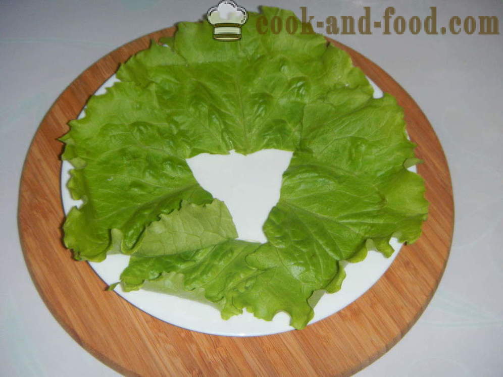 A salad lazat dengan croutons dan jagung - bagaimana untuk menyediakan salad dengan croutons dan jagung dengan cepat, langkah demi langkah resipi foto