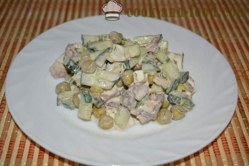 Salad dengan tuna dalam tin dan mayonis - bagaimana untuk menyediakan salad dengan tuna dalam tin, langkah demi langkah resipi foto