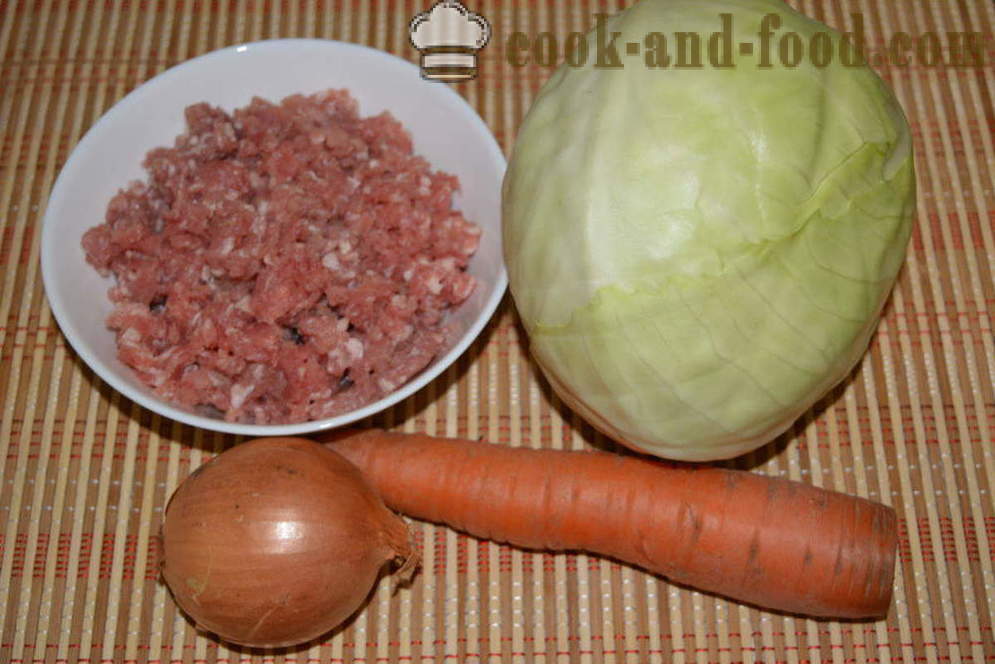 Kubis tumis dengan daging cincang di skovorode- bagaimana untuk memasak stew yang lazat kubis dengan daging cincang, langkah demi langkah resipi foto