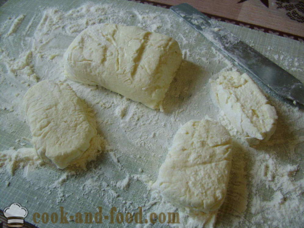 Kek keju dadih tanpa baking soda - bagaimana untuk membuat dadih lempeng keju dalam kuali, langkah demi langkah resipi foto