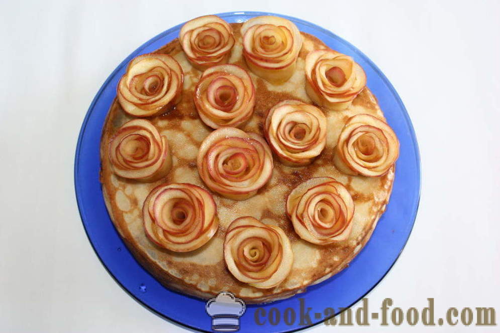 Kek Pancake dengan keju krim dan epal bunga ros - bagaimana untuk membuat kek pancake dengan curd, langkah demi langkah resipi foto