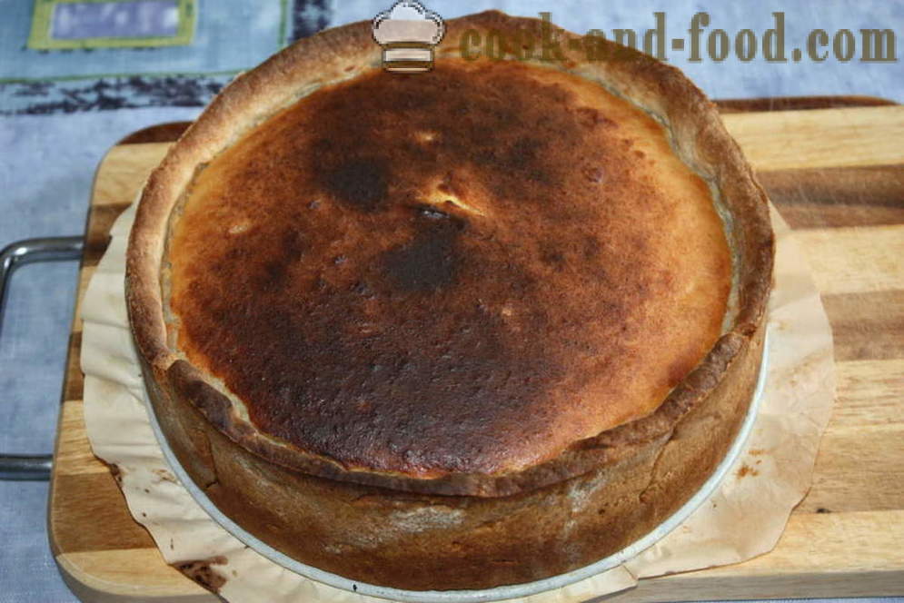 Cottage keju kaserol dengan pastri shortcrust dan plum - bagaimana untuk membuat keju basi dalam ketuhar, dengan langkah demi langkah resipi foto