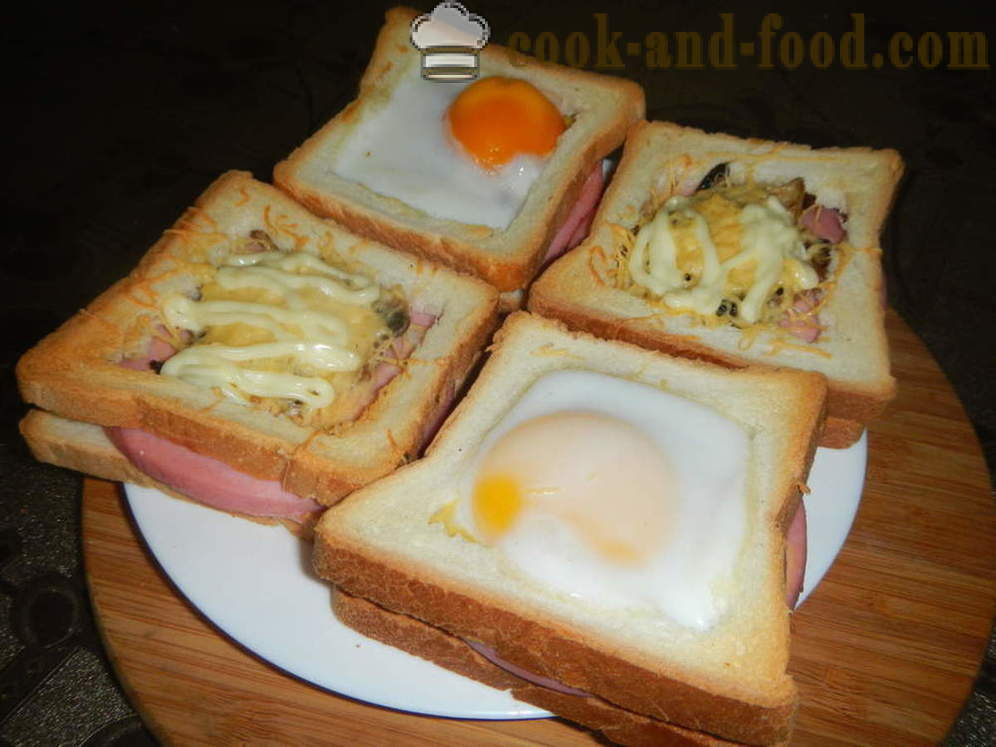 Sandwic panas dengan telur di dalam oven - bagaimana untuk membuat sandwic panas dengan telur, sosej dan cendawan, langkah demi langkah resipi foto