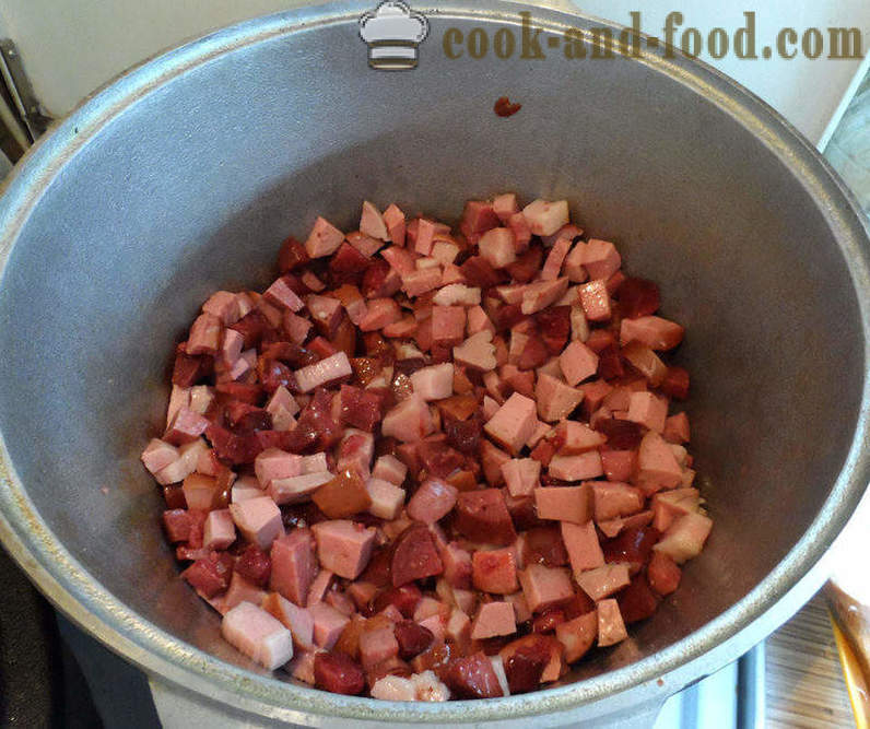 Bigus dengan kubis, daging dan cendawan - bagaimana untuk memasak dengan betul Bigus, langkah demi langkah resipi foto