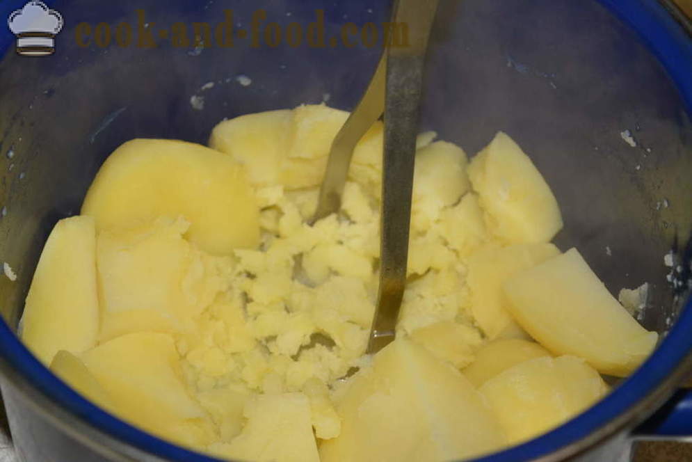 Sup kentang dengan croutons dan salami - bagaimana untuk membuat sup daripada kentang, langkah demi langkah resipi foto