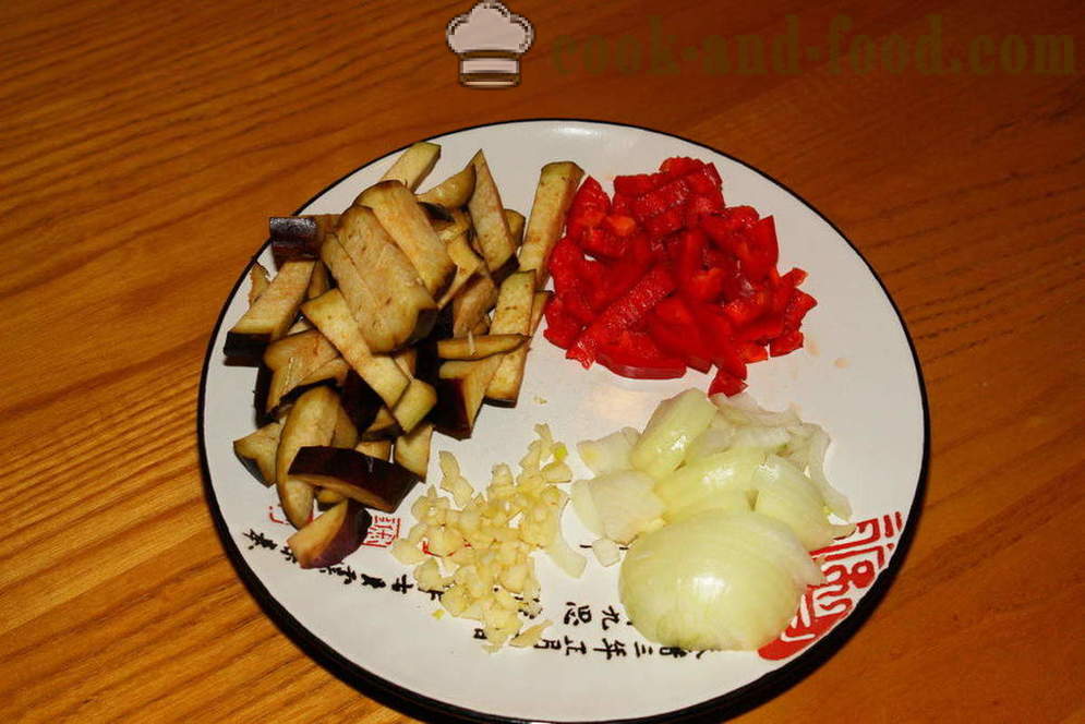 Fillet ayam dalam Chinese: dengan sayur-sayuran dan beras - bagaimana untuk memasak ayam dalam bahasa Cina, langkah demi langkah resipi foto