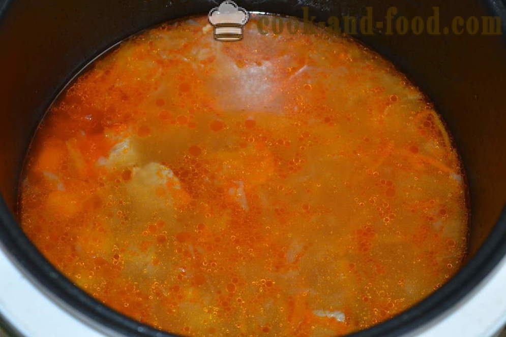 Sup masam sauerkraut dengan multivarka daging - bagaimana untuk memasak sup sauerkraut dalam multivarka, langkah demi langkah resipi foto