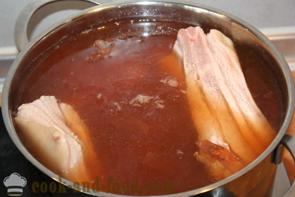 Bacon dalam kulit bawang - bagaimana untuk memasak daging dalam kulit bawang, langkah demi langkah resipi foto