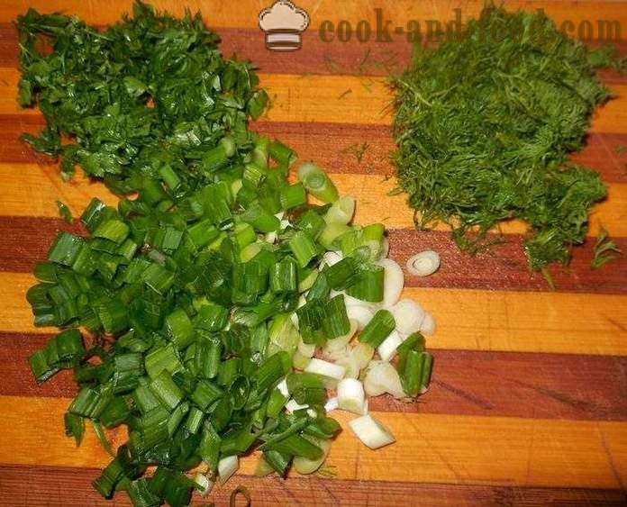 Ubi bit kefir sejuk, timun segar dan herba - bagaimana untuk membuat ubi bit sejuk, dengan langkah demi langkah resipi foto