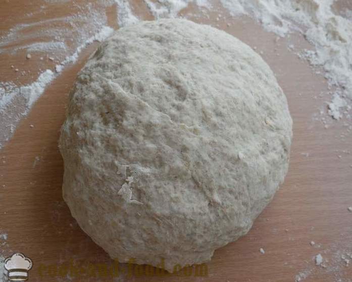 Lazat dan sihat gandum bran bijirin mil penuh - bagaimana untuk membuat roti buatan sendiri, resipi yang mudah dan langkah demi langkah foto