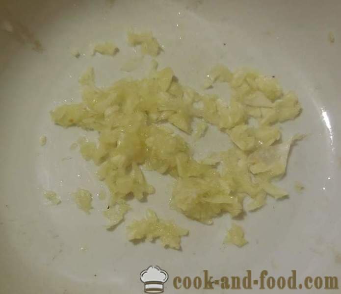 Croutons bawang putih buatan sendiri dalam ketuhar, sesuai untuk bir, sup atau salad - bagaimana untuk membuat croutons bawang putih di rumah, resipi dengan gambar