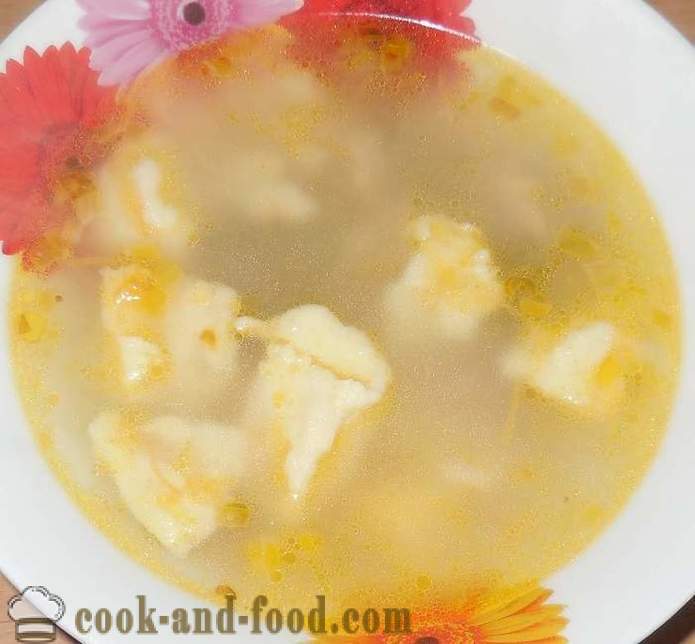 Sup dengan ladu dalam daging sup - bagaimana untuk membuat ladu telur dan tepung - satu langkah demi langkah resipi foto
