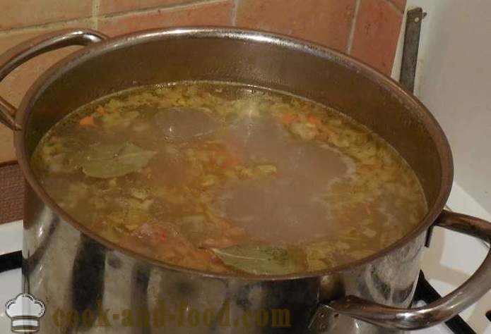 Sup dengan bebola daging dari daging cincang dan semolina - bagaimana untuk memasak sup dan bebola daging - satu langkah demi langkah resipi foto