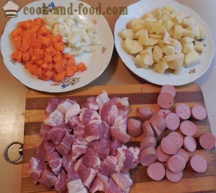 Sup kacang dalam multivarka, dengan daging dan salai sosej - bagaimana untuk memasak sup kacang - satu langkah demi langkah resipi foto