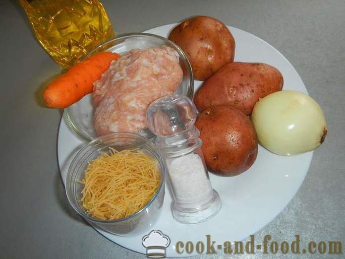 Sup lazat dengan bebola daging dan mi - satu langkah demi langkah resipi dengan gambar bagaimana untuk memasak sup dengan bebola daging