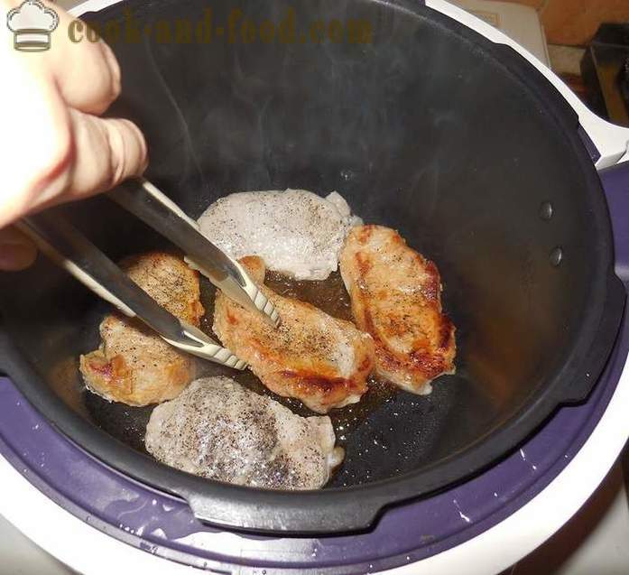 Juicy steak daging babi dengan bawang - bagaimana untuk memasak steak lazat di multivarka - satu langkah demi langkah resipi foto