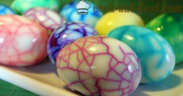 Bagaimana untuk cat putih telur atau telur dicat dalam